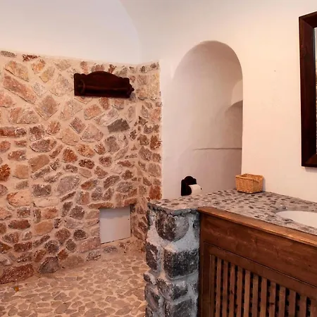 Santorini Heritage Mansion Kyani Megalochori Villa *