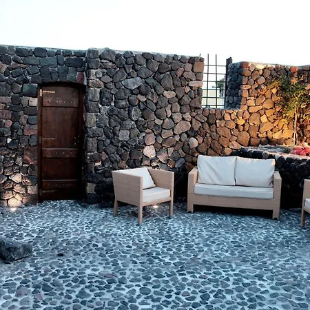 Santorini Heritage Mansion Kyani Megalochori Villa
