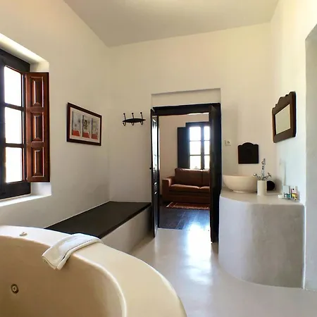 Super Luxury Santorini Mansion Kyani Private Pool 3 Bdr Megalochori Villa *