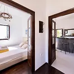 Willa Super Luxury Santorini Mansion Kyani Private Pool *